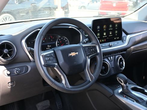 Used 2023 Chevrolet Blazer LT w/ Convenience Package AWD/4WD image 17