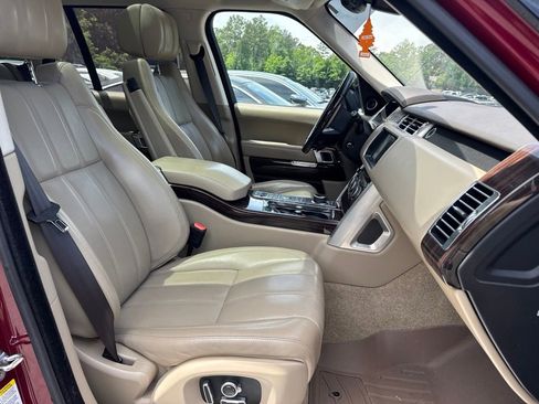 Used 2017 Land Rover Range Rover Supercharged AWD/4WD image 7