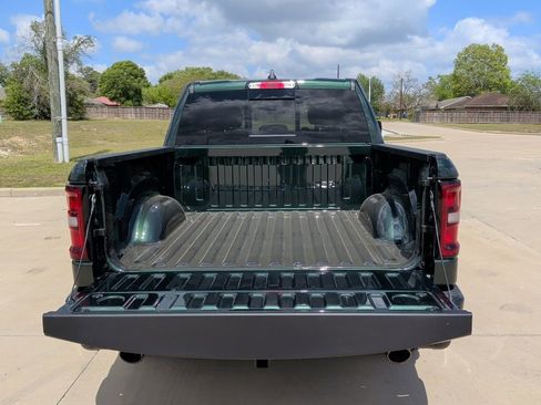 New 2026 RAM 1500 4x4 Crew Cab image 44