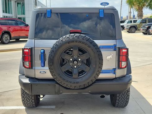 Used 2023 Ford Bronco Black Diamond AWD/4WD image 13