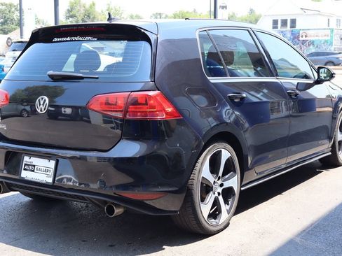 Used 2017 Volkswagen GTI SE FWD image 5