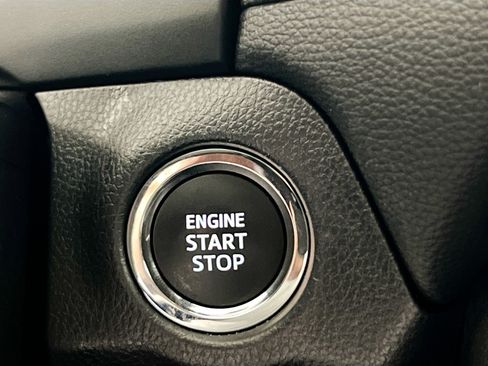 Used 2025 Toyota RAV4 XLE image 24