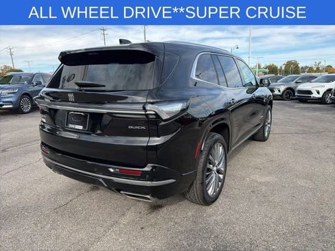 Used 2025 Buick Enclave Avenir w/ Super Cruise Package image 12