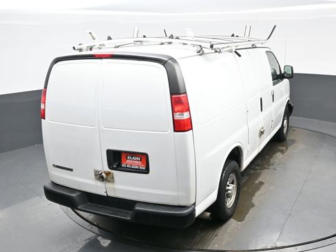 Used 2019 Chevrolet Express 3500 w/ Driver Convenience Package image 33