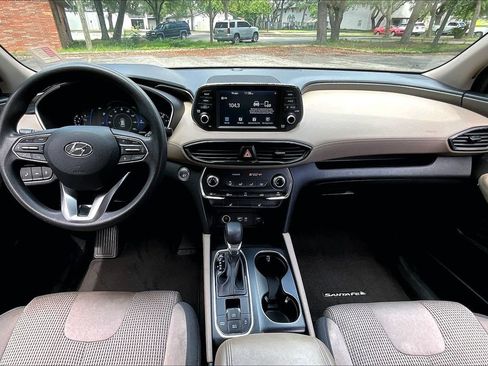 Used 2020 Hyundai Santa Fe SEL FWD image 7