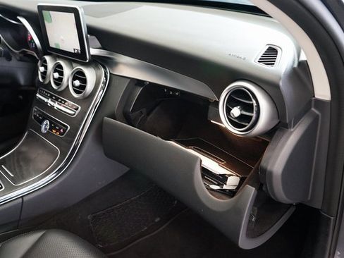 Used 2016 Mercedes-Benz C 300 4MATIC Sedan image 43