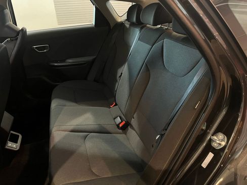 Used 2025 Kia K4 FWD image 38