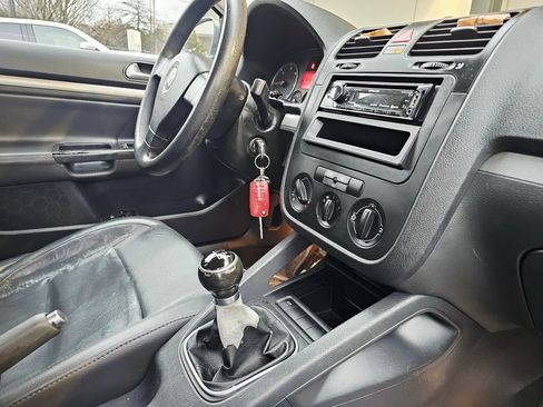 Used 2006 Volkswagen Jetta TDI image 14