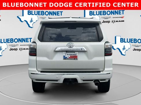 Used 2022 Toyota 4Runner Limited RWD image 6