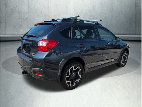 Used 2016 Subaru Crosstrek 2.0i Limited AWD/4WD image 7