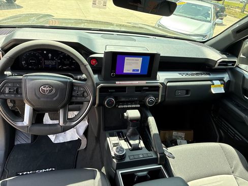 New 2026 Toyota Tacoma TRD Off-Road image 17