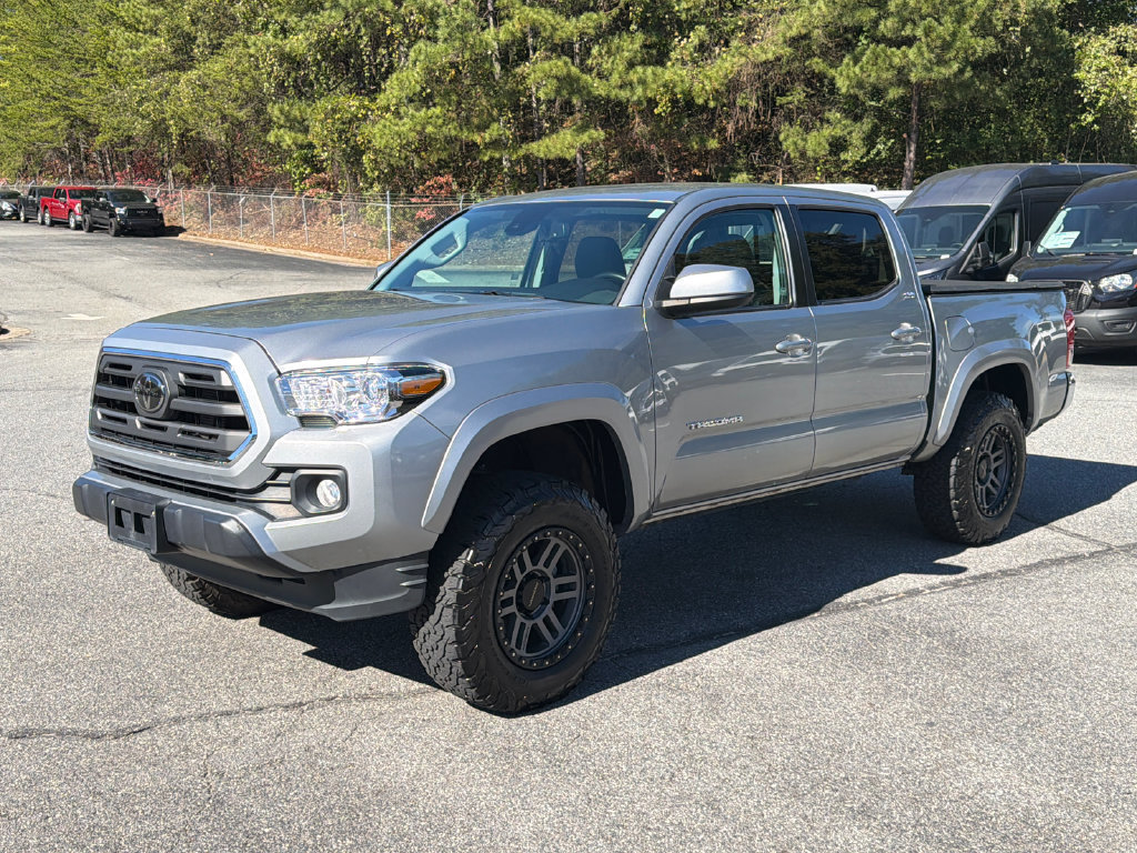 Used 2019 Toyota Tacoma SR5 AWD/4WD image 3