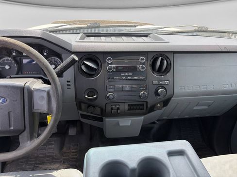 Used 2014 Ford F350 XL RWD image 11