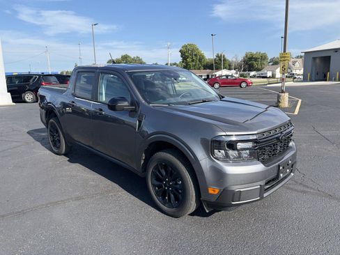 Used 2024 Ford Maverick XLT w/ XLT Luxury Package FWD image 2