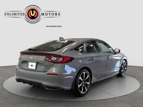 Used 2025 Honda Civic Sport Touring image 29