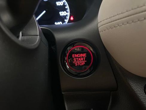 Used 2024 Honda HR-V LX image 13