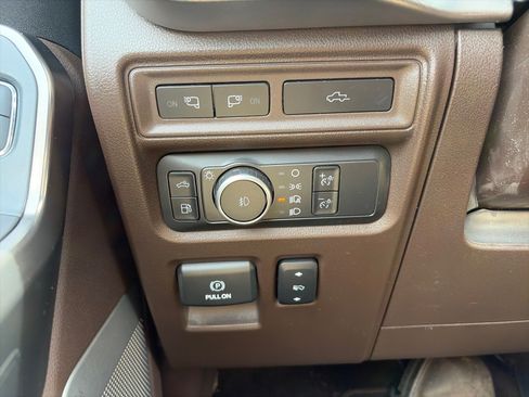 Used 2022 Ford F150 King Ranch w/ Equipment Group 601A High AWD/4WD image 33