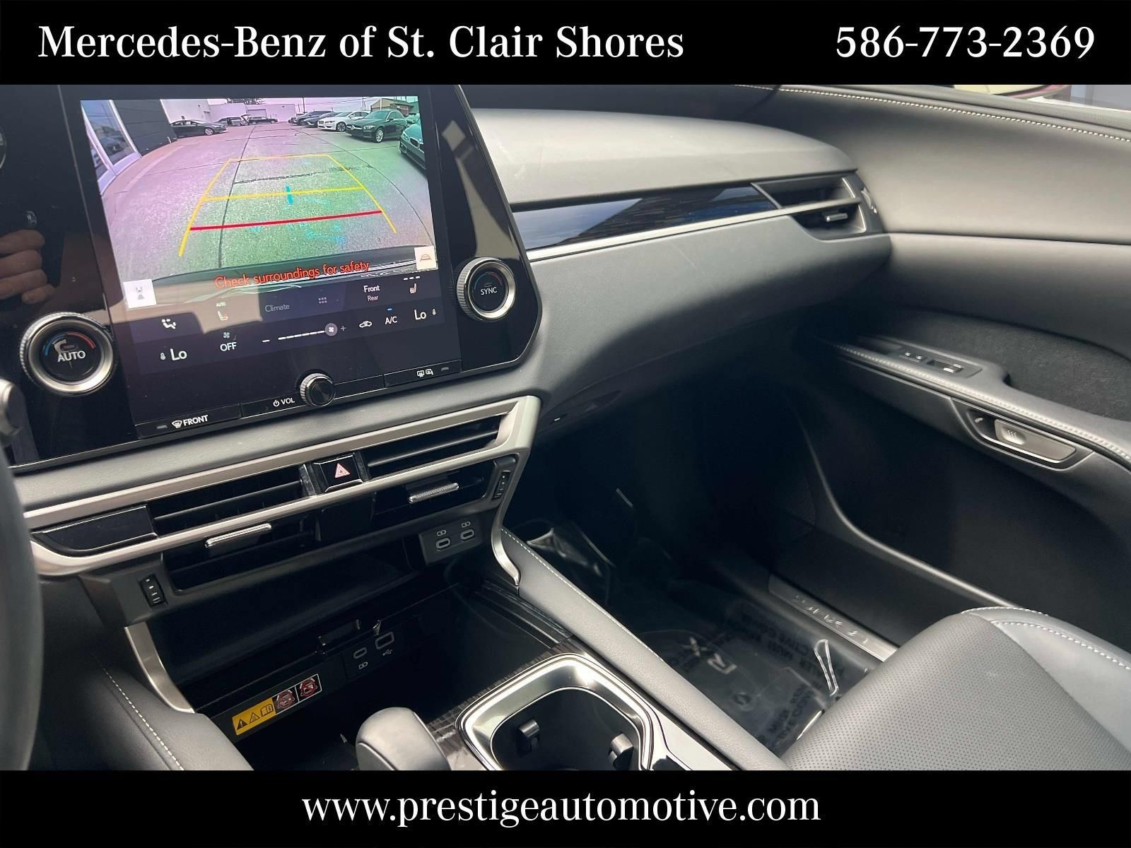 Used 2024 Lexus RX 350 FWD w/ Technology Package image 31