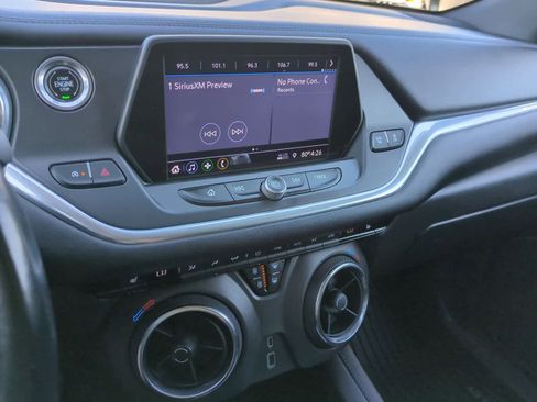 Used 2020 Chevrolet Blazer LT image 27