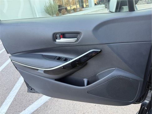 Used 2024 Toyota Corolla XLE image 28