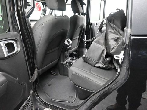 Used 2023 Jeep Gladiator Sport image 26