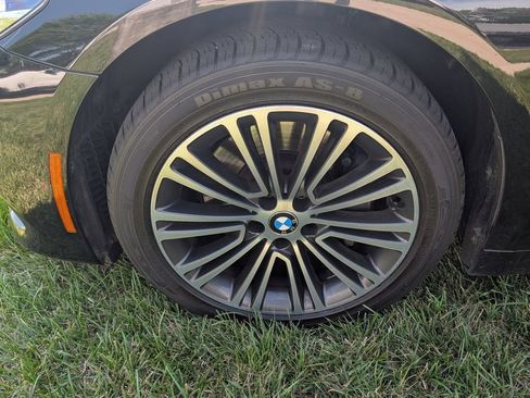 Used 2018 BMW 530i xDrive AWD/4WD image 31
