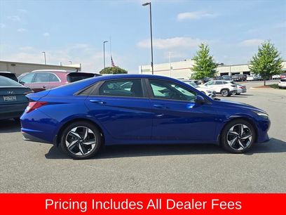 Used 2023 Hyundai Elantra SEL w/ Convenience Package