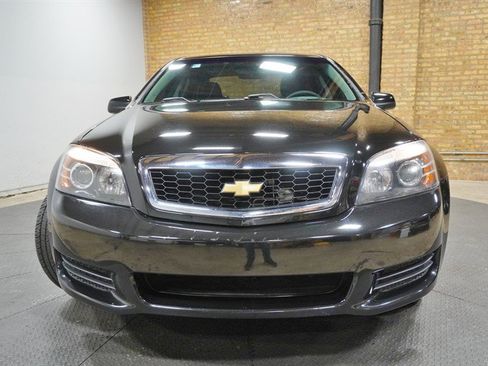 Used 2015 Chevrolet Caprice RWD image 4