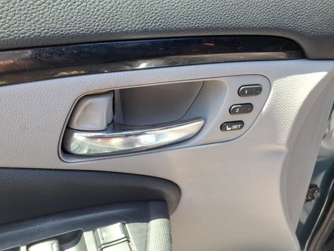 Used 2019 Honda Pilot Touring image 14