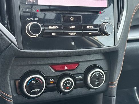 Used 2020 Subaru Crosstrek 2.0i Limited w/ Moonroof Package w/Navigation image 31