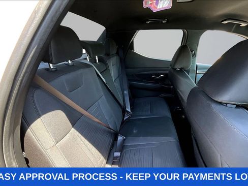 Used 2023 Hyundai Santa Cruz SE AWD/4WD image 31