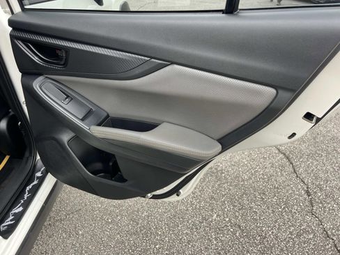 Used 2021 Subaru Crosstrek 2.5i Sport w/ Moonroof Package image 16