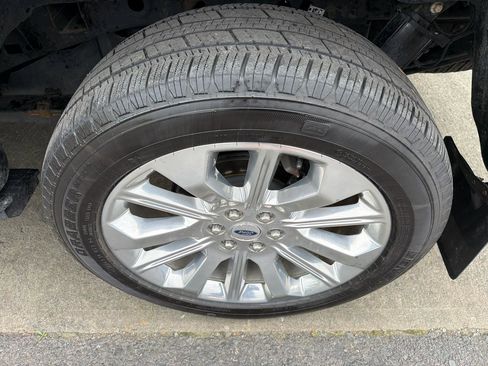 Used 2022 Ford F150 Limited AWD/4WD image 25