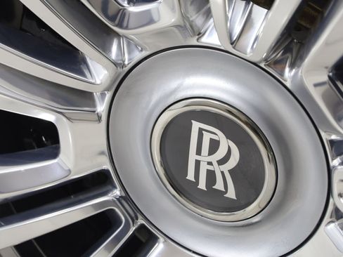 Used 2023 Rolls-Royce Ghost AWD/4WD image 22