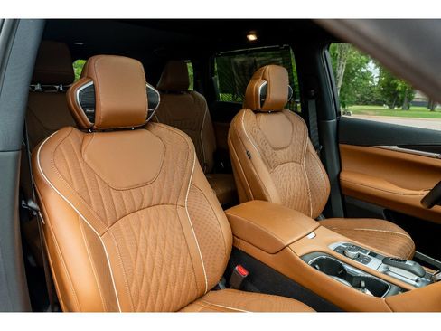 Used 2026 INFINITI QX60 Autograph w/ Dark Cargo Package AWD/4WD image 21