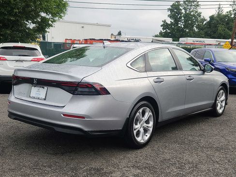 Certified 2025 Honda Accord LX image 6