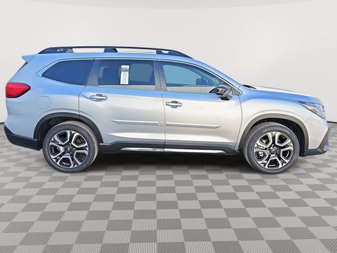 New 2026 Subaru Ascent Limited image 4
