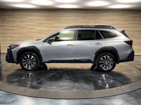 Used 2024 Subaru Outback Limited image 20