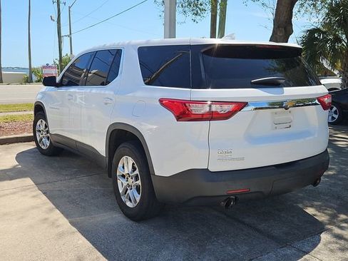 Used 2020 Chevrolet Traverse LS image 4