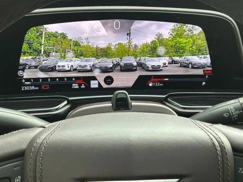 Used 2024 Cadillac Escalade ESV V w/ LPO, ONYX Package AWD/4WD image 12