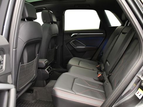 Used 2025 Audi Q3 2.0T Premium Plus w/ Premium Plus Package image 44