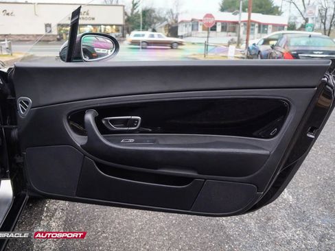 Used 2005 Bentley Continental GT image 24