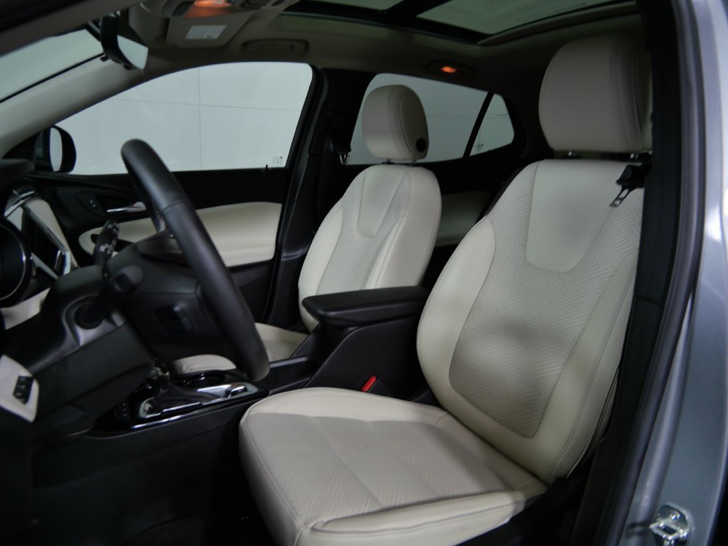 Used 2023 Buick Encore GX Essence w/ Advanced Technology Package AWD/4WD image 12