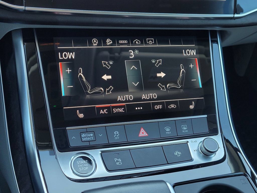 Used 2022 Audi Q7 3.0T Premium Plus w/ Premium Plus Package AWD/4WD image 23