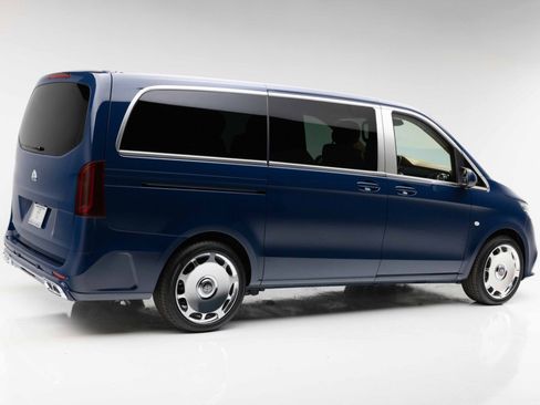 Used 2021 Mercedes-Benz Metris Passenger image 19