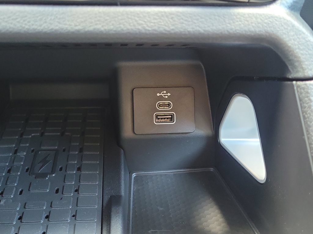 New 2026 Ford Ranger Lariat w/ Convenience Package RWD image 21