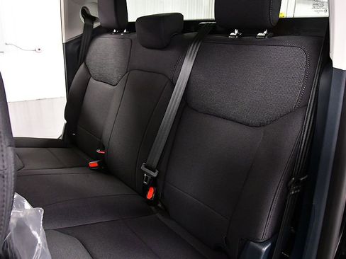 New 2026 Ford Maverick XL FWD image 30
