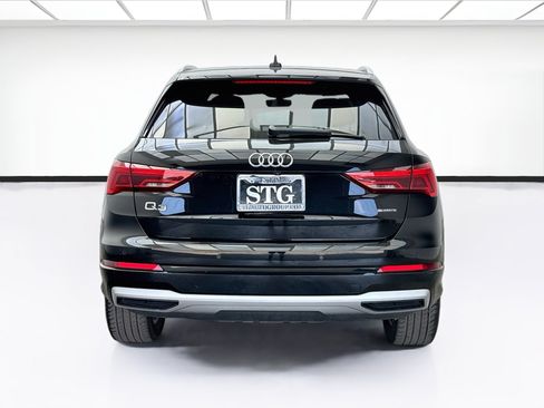 Used 2020 Audi Q3 2.0T Premium w/ Convenience Package AWD/4WD image 5