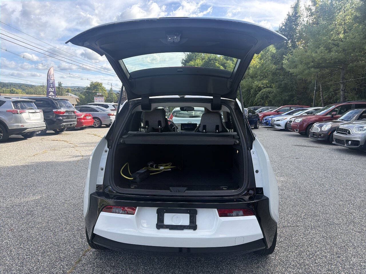 Used 2015 BMW i3 RWD image 14