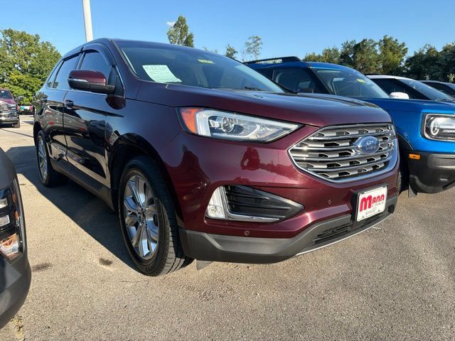Used 2021 Ford Edge Titanium AWD/4WD image 11